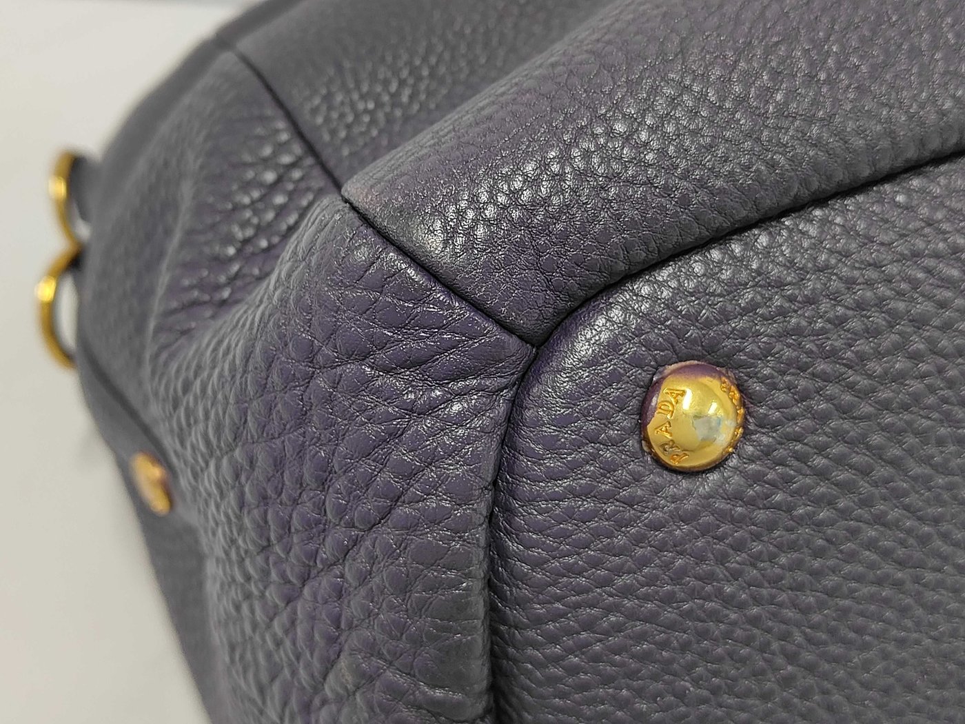 Prada Vitello Daino Convertible Tote Vitello Daino Medium