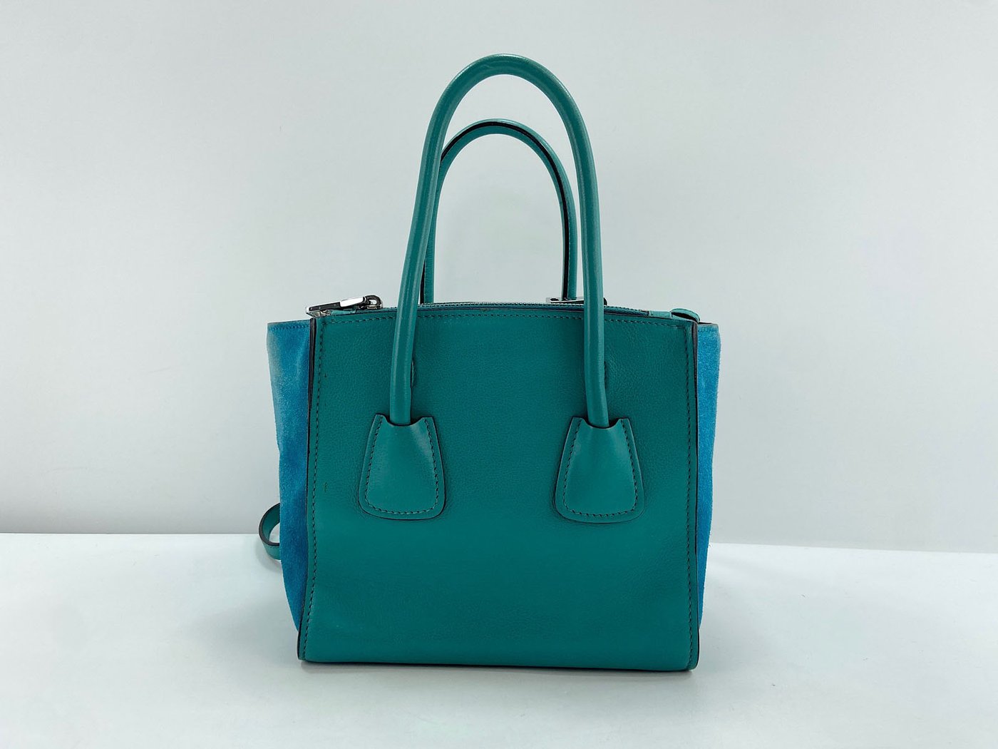 Prada glace twin pocket small glace twin pocket small