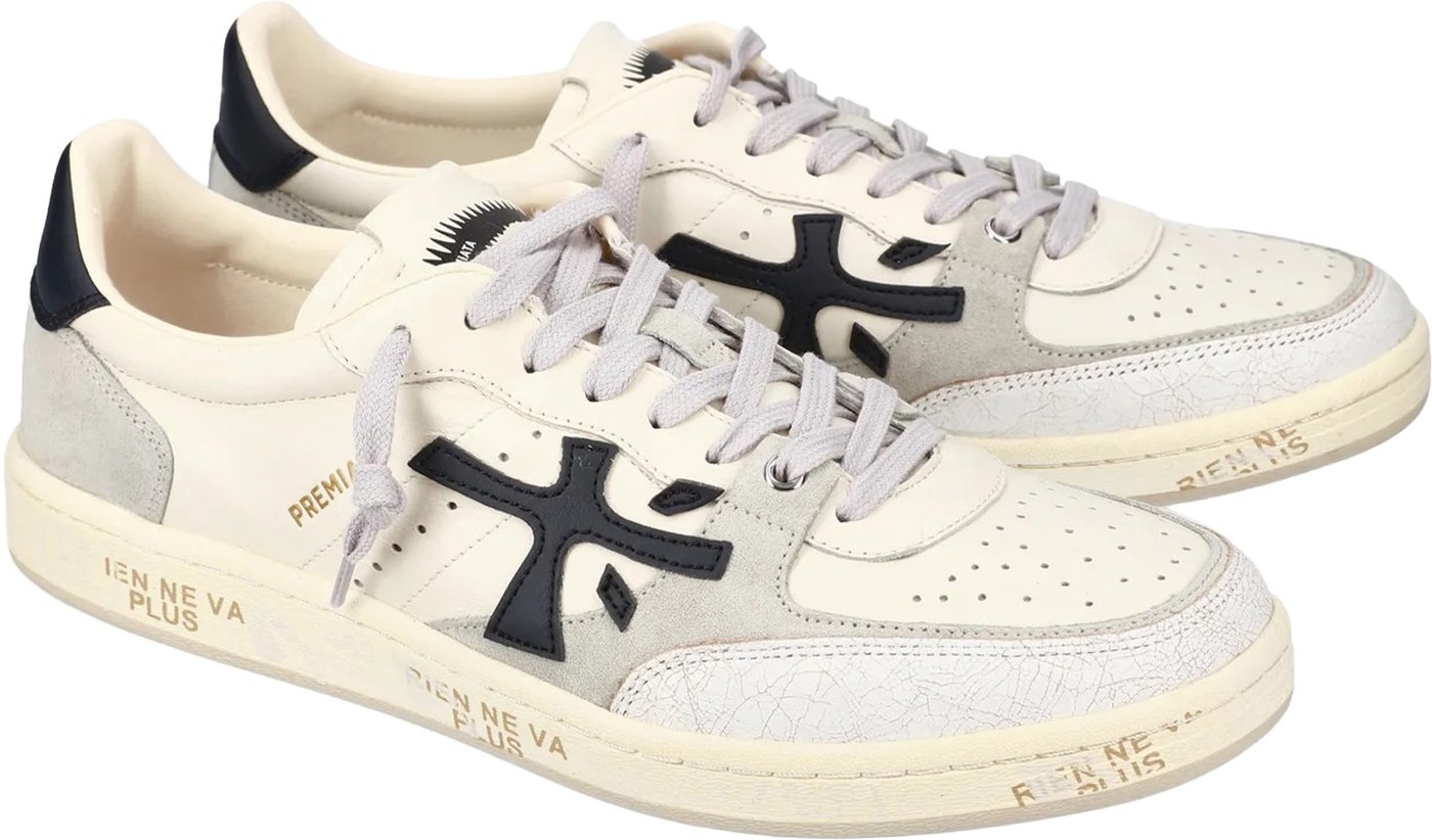 Sneakers White