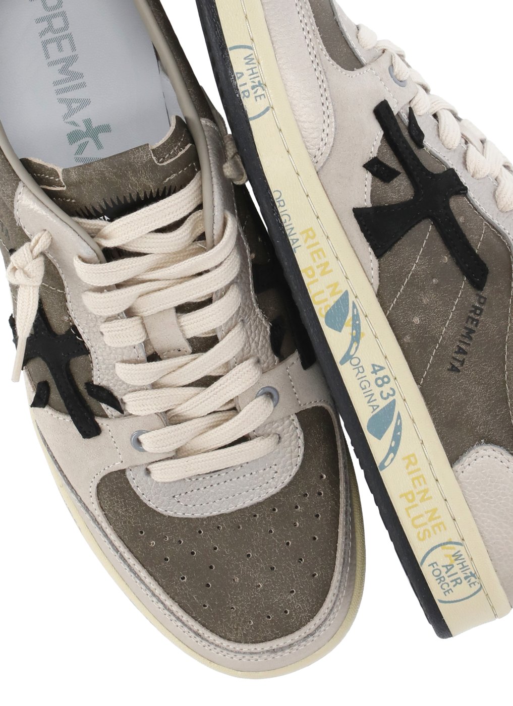 Sneakers Brown