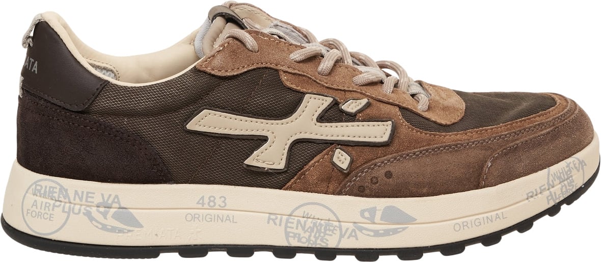 Sneakers 'Nous'