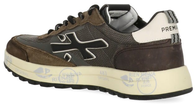 Sneakers Brown