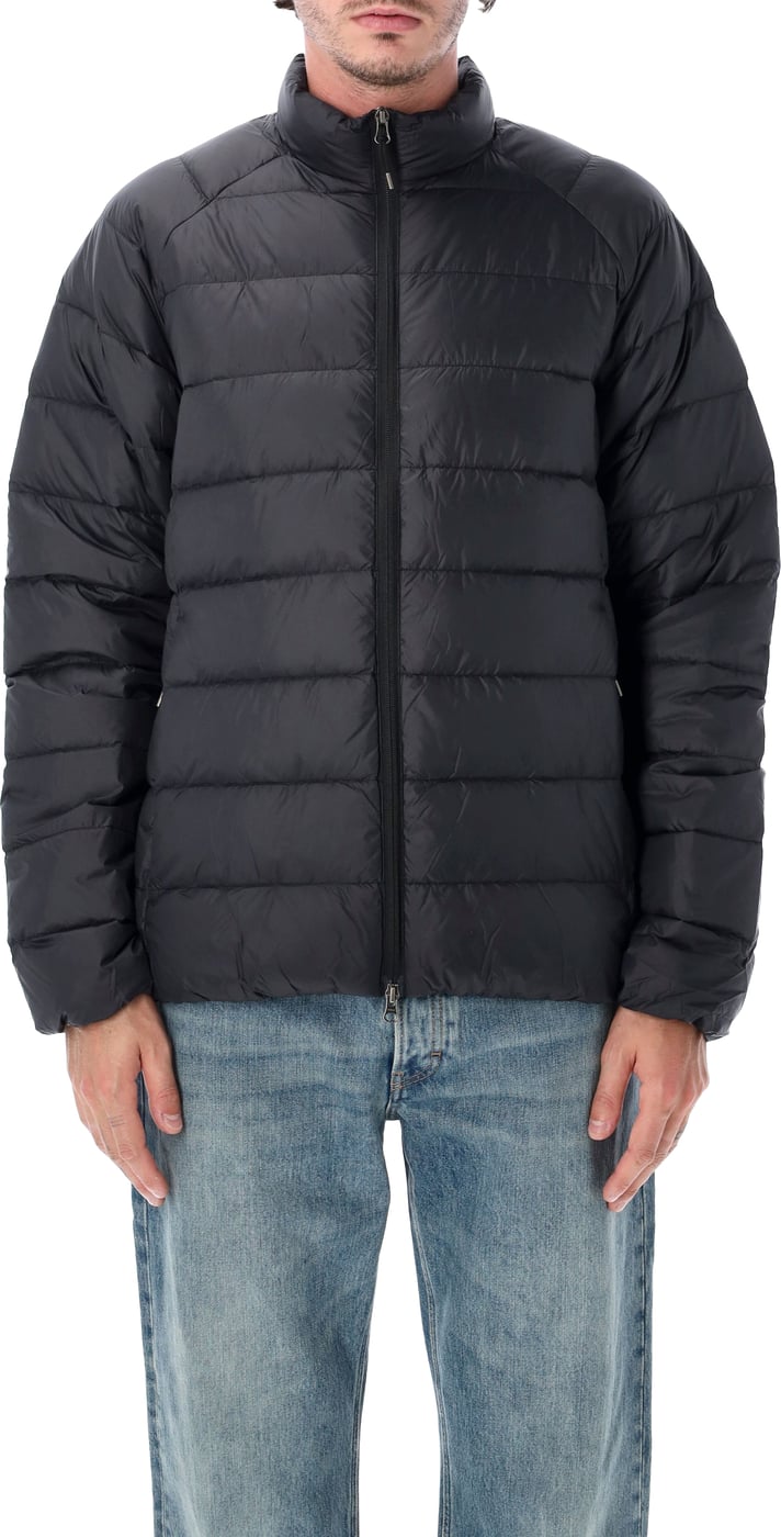 Arial Jkt Nero