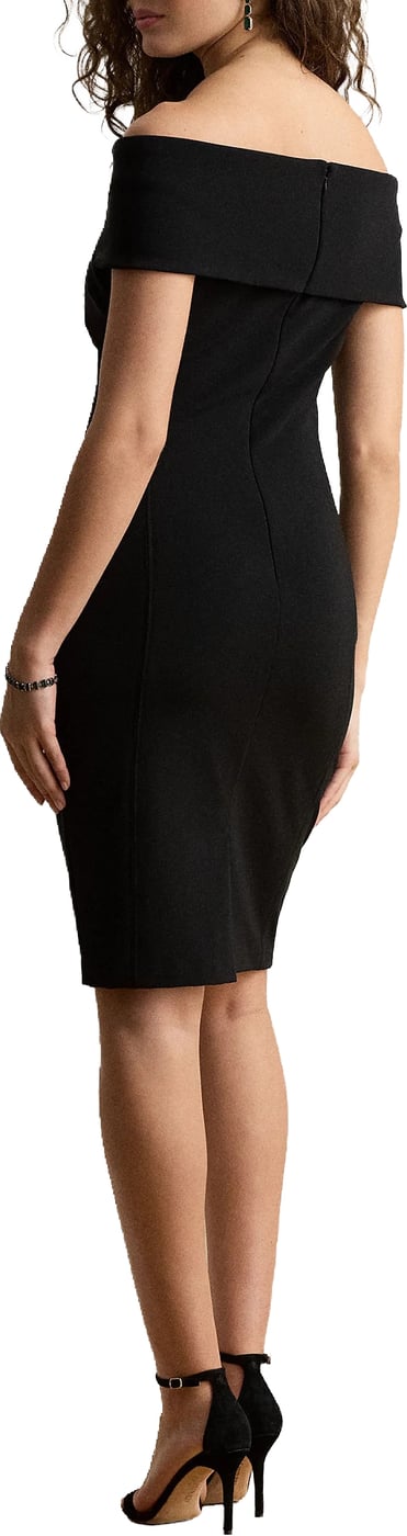 Dresses Black