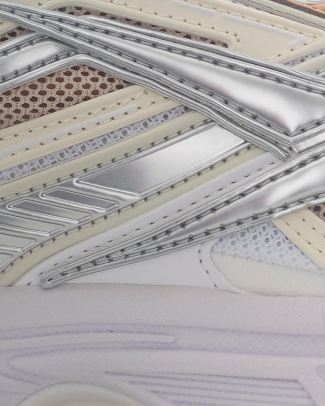 Sneakers Silvermetallic/Ftwrwht/Camel