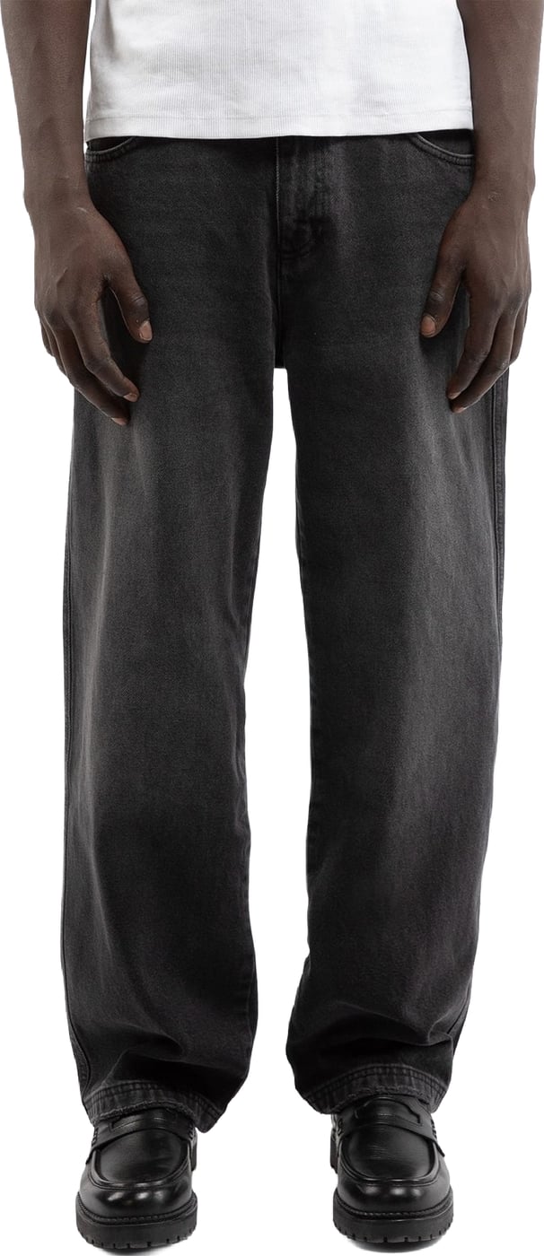 Heren Essential Straight Fit Denim Washed Black