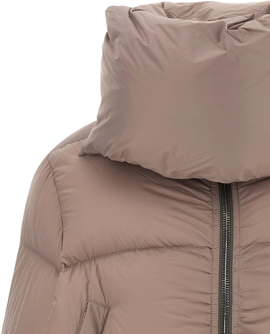 Cropped Puffer Coat With Oversized Collar And Matte Finish