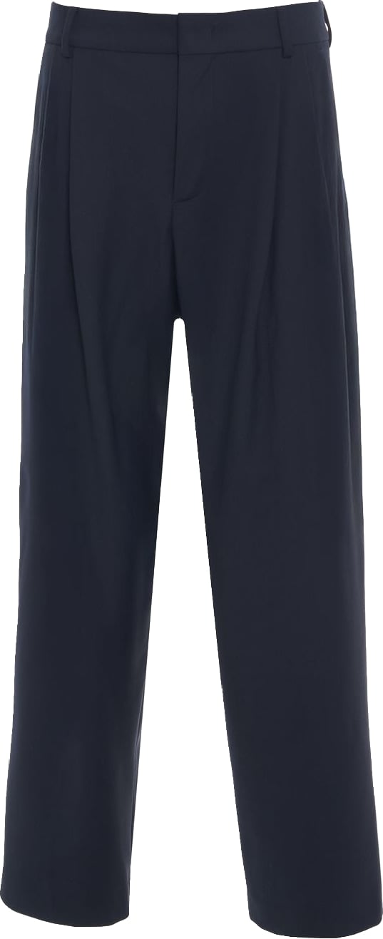 Pleated trousers
