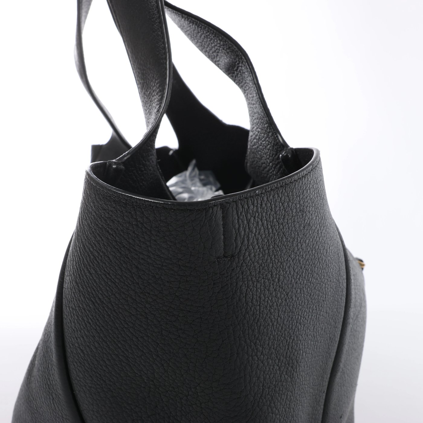 Saint Laurent Paris Le 5 À 7 Bea Leather Shoulder Bag in Black 763435