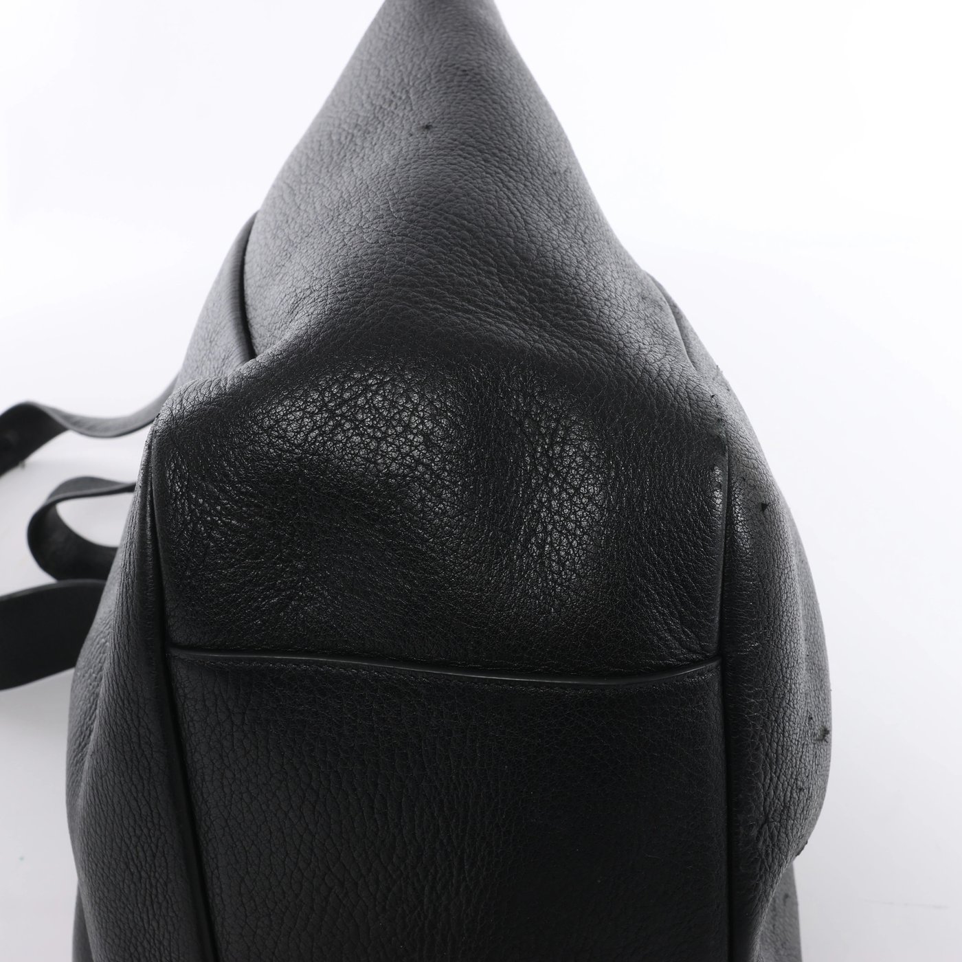 Saint Laurent Paris Le 5 À 7 Bea Leather Shoulder Bag in Black 763435