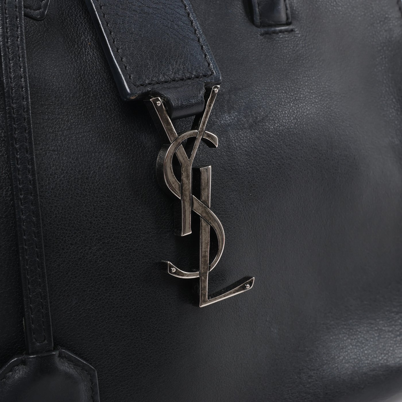 Saint Laurent Paris Downtown Cabas Leather x Studs Handbag in Black 481909