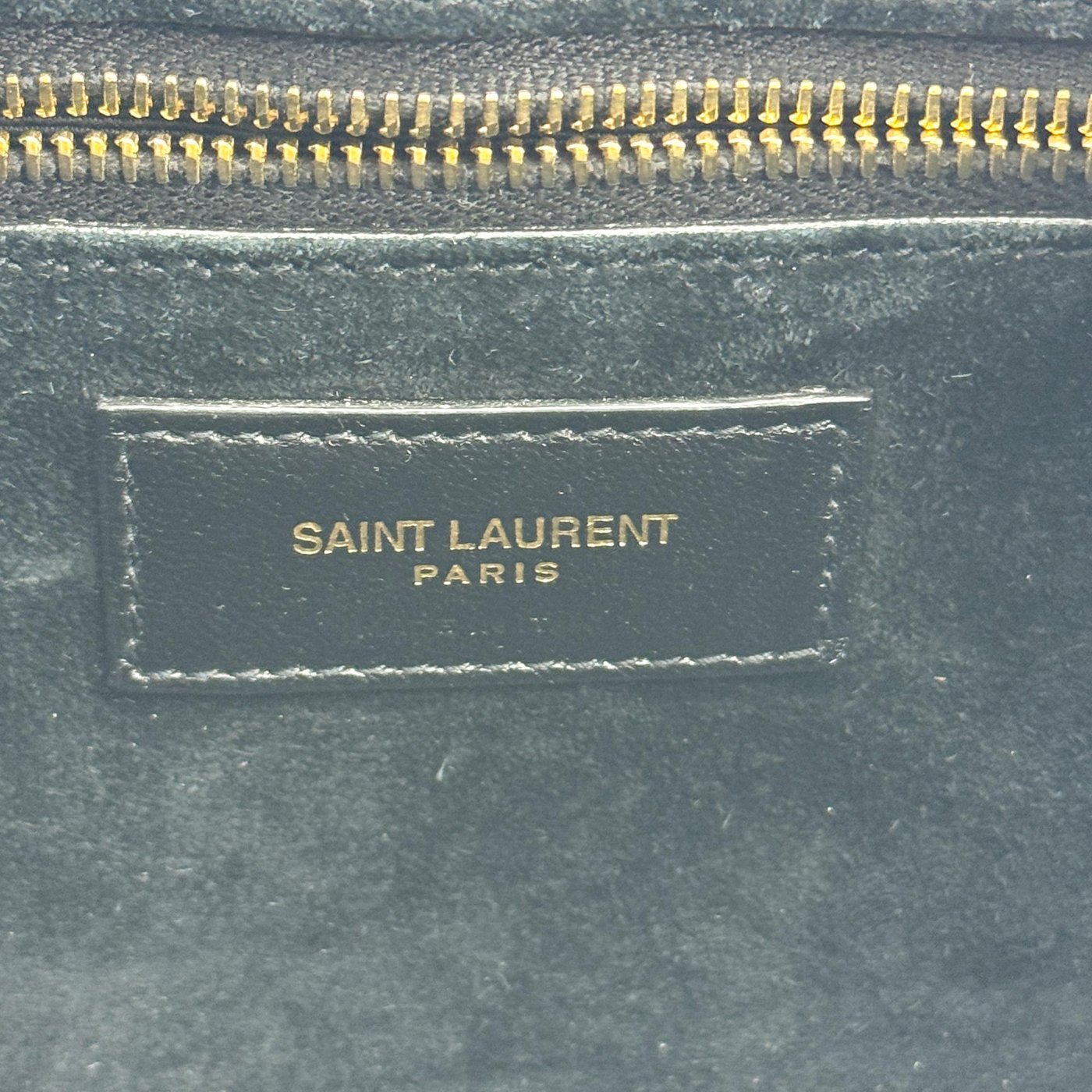 Saint Laurent Le 5 a 7 Hobo Leather Small