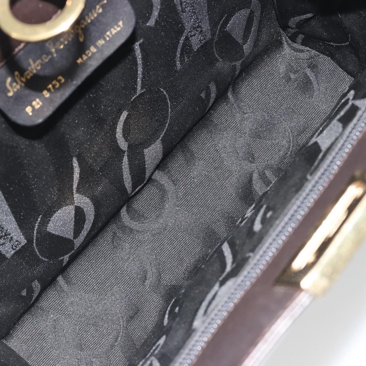 Salvatore Ferragamo Vintage Gancini Chain Leather Medium