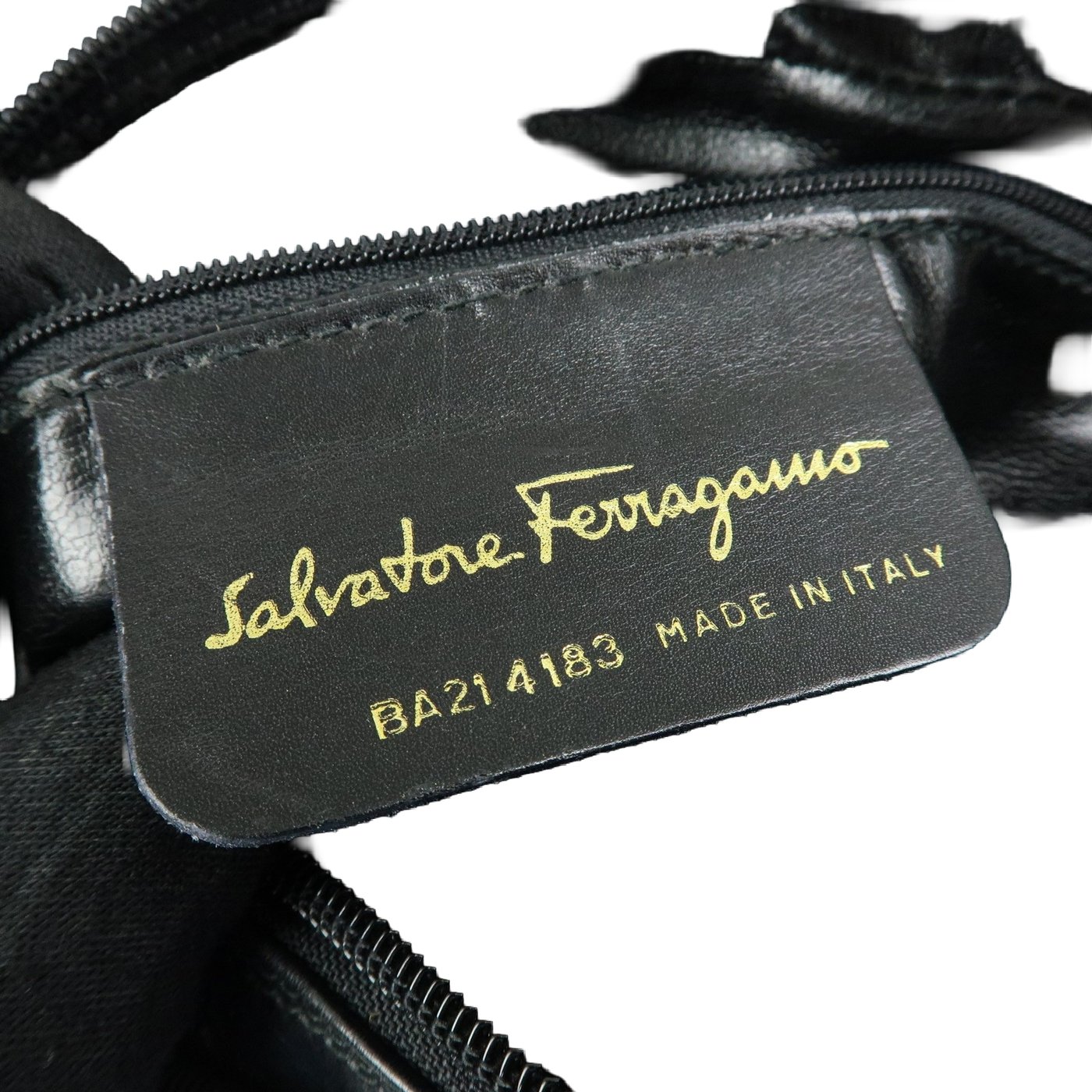 Salvatore Ferragamo Vara Bow Camera Leather