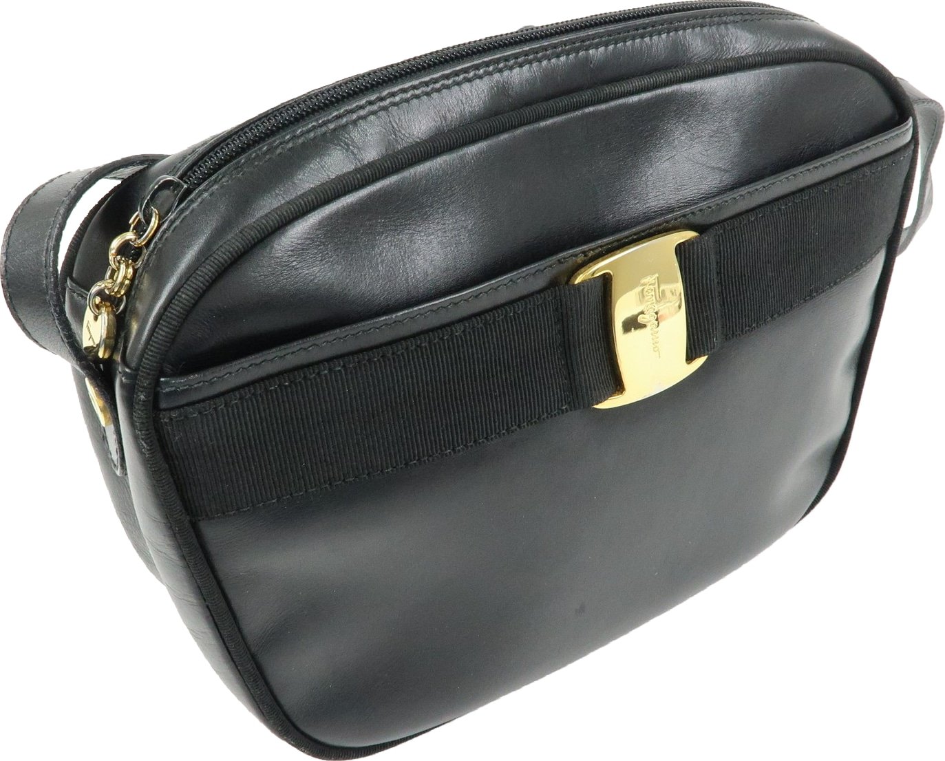 Salvatore Ferragamo Vara Bow Camera Leather