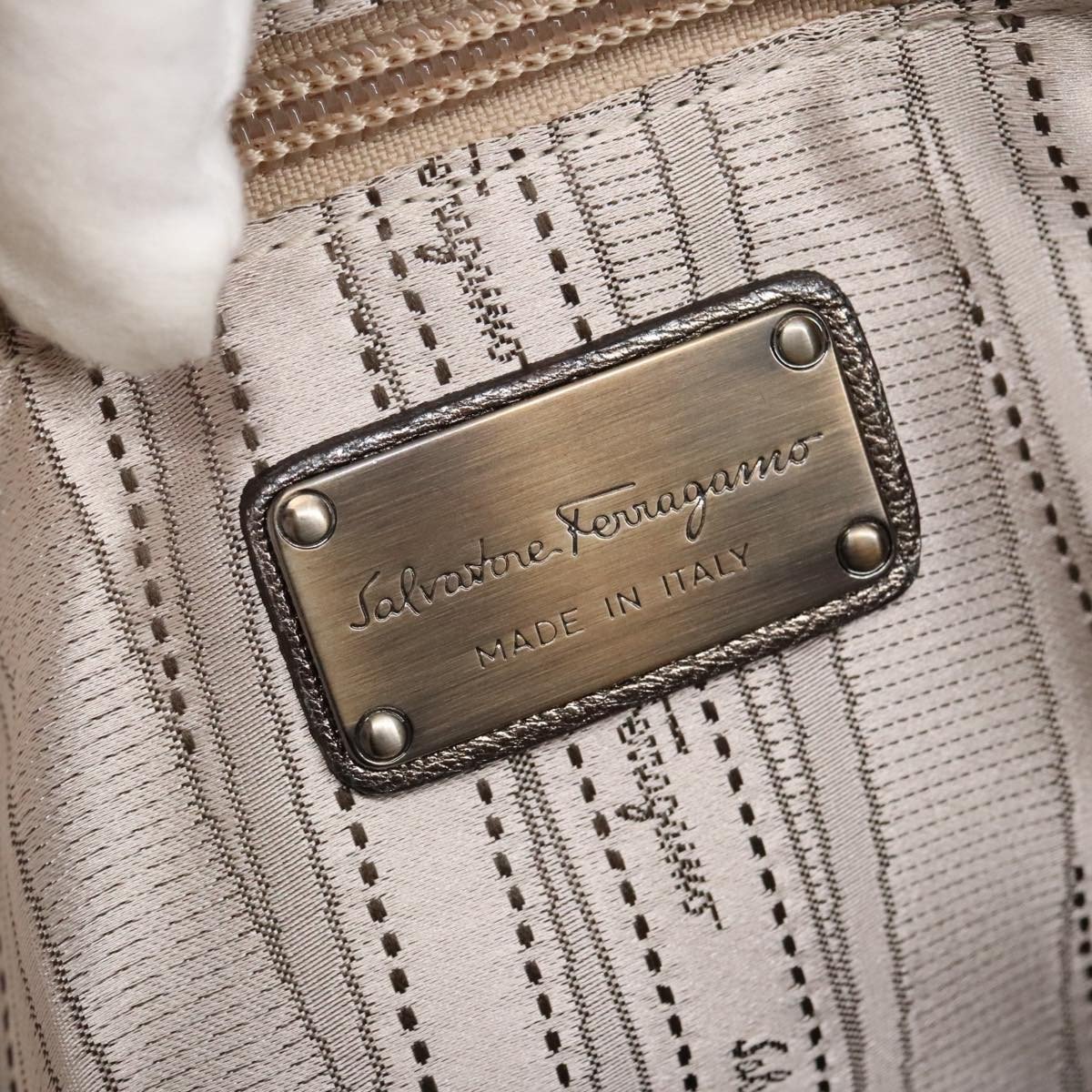 Salvatore Ferragamo Sofia Satchel Leather Medium
