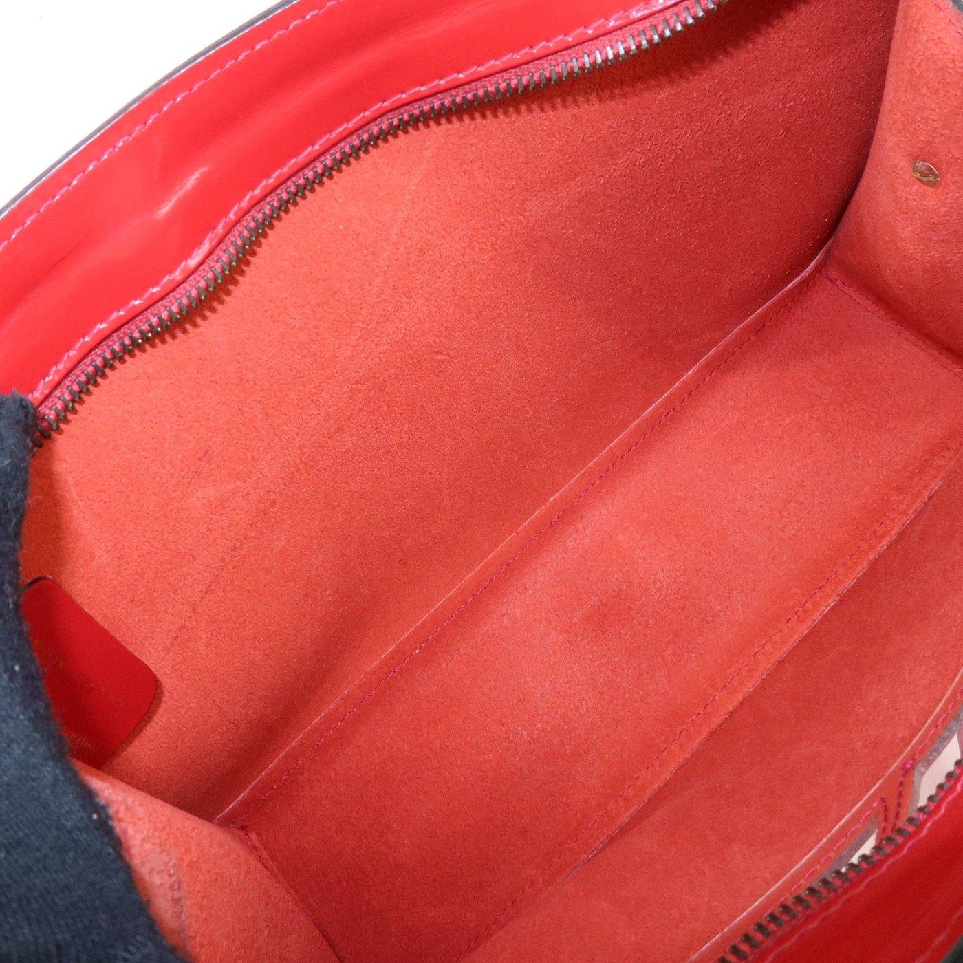 Salvatore Ferragamo Shoulder Bag Patent Leather