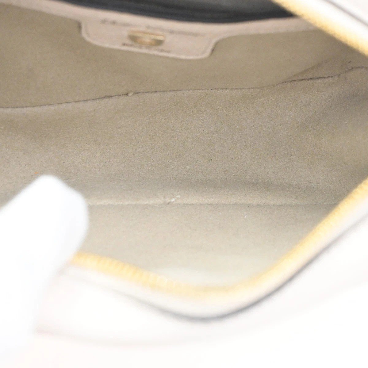 Salvatore Ferragamo City Camera Leather