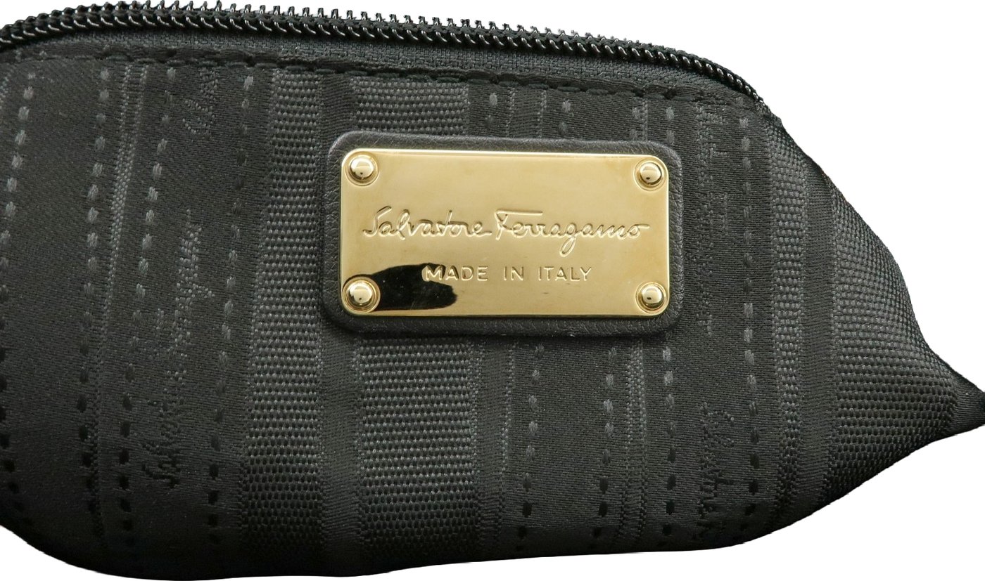Salvatore Ferragamo W Chain Leather Medium