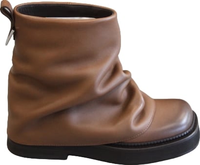 Mini Robin Combat Camel