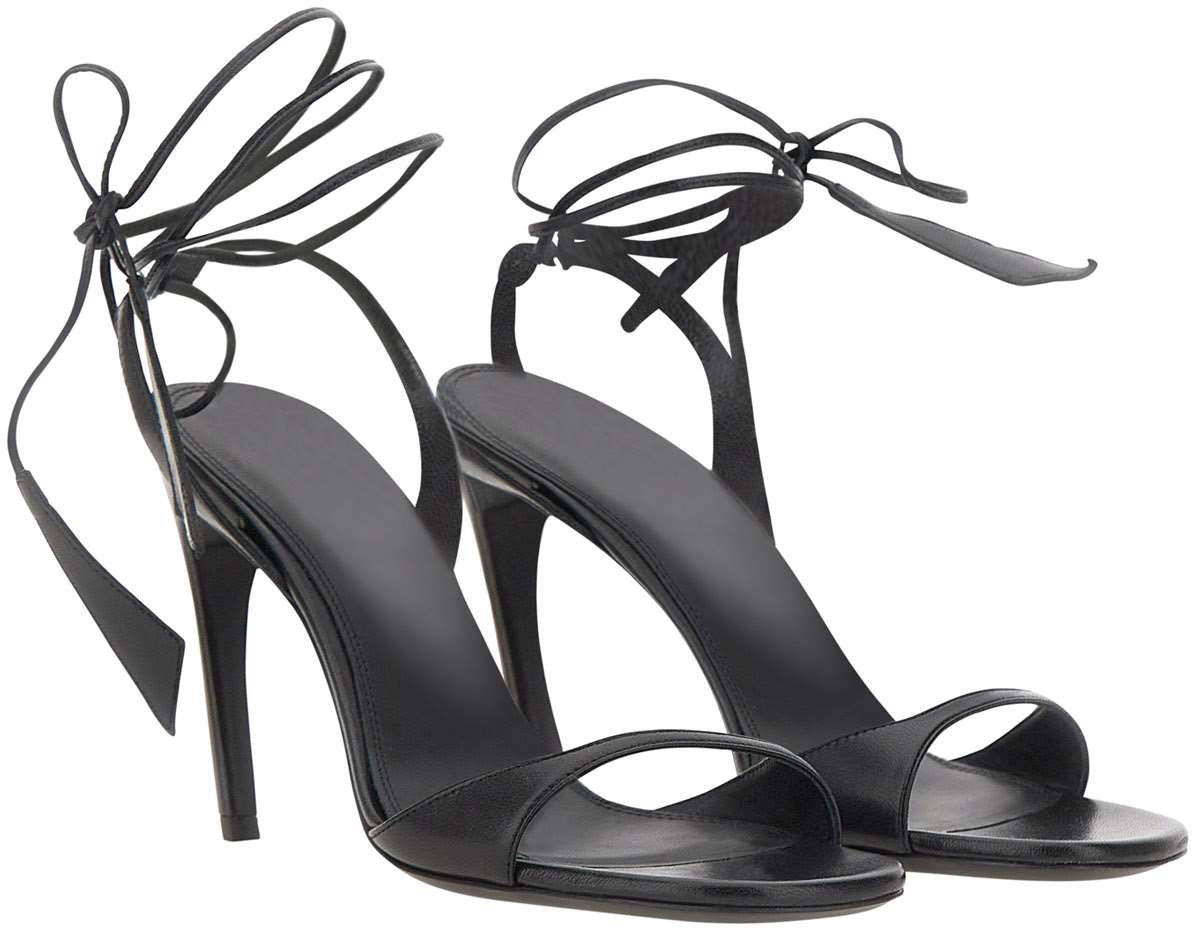With Heel Black
