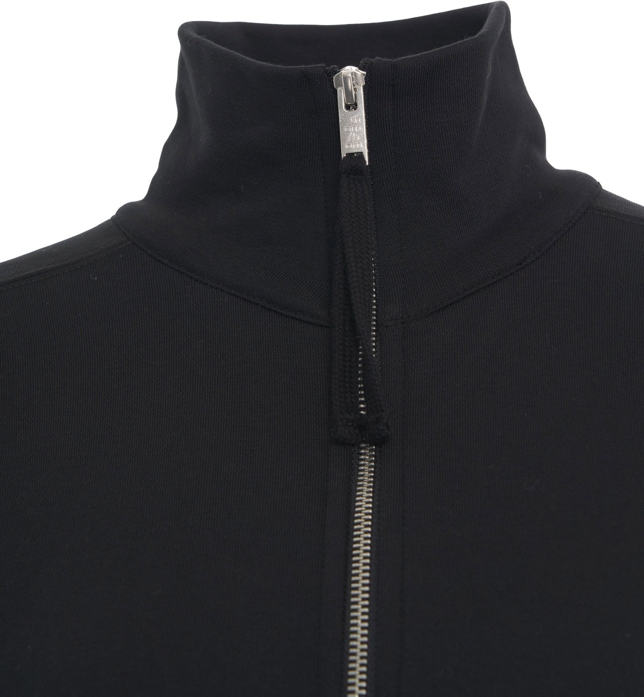 High collar sweatshirt