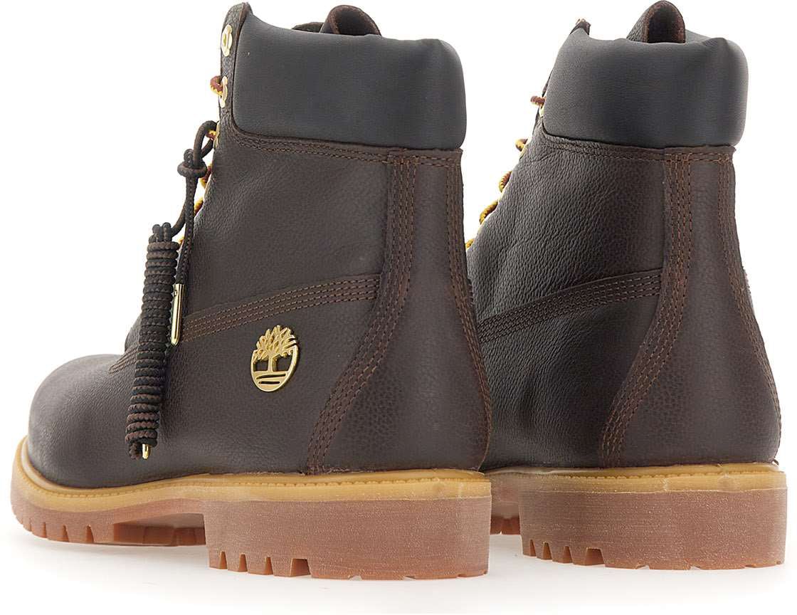 Boots Brown