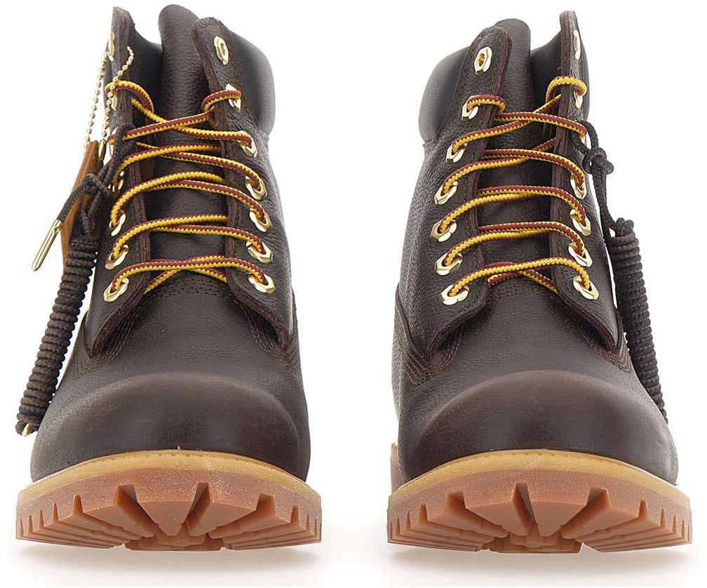 Boots Brown