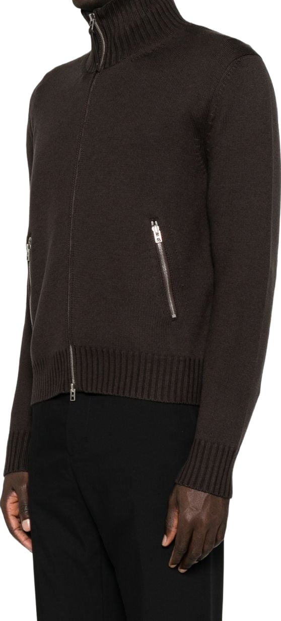 Sweaters Chocolate