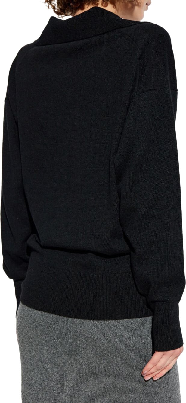 Sweaters Black