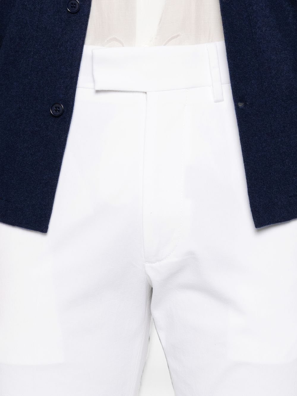 Rtw White