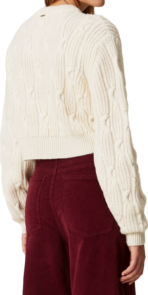 Sweaters Neve