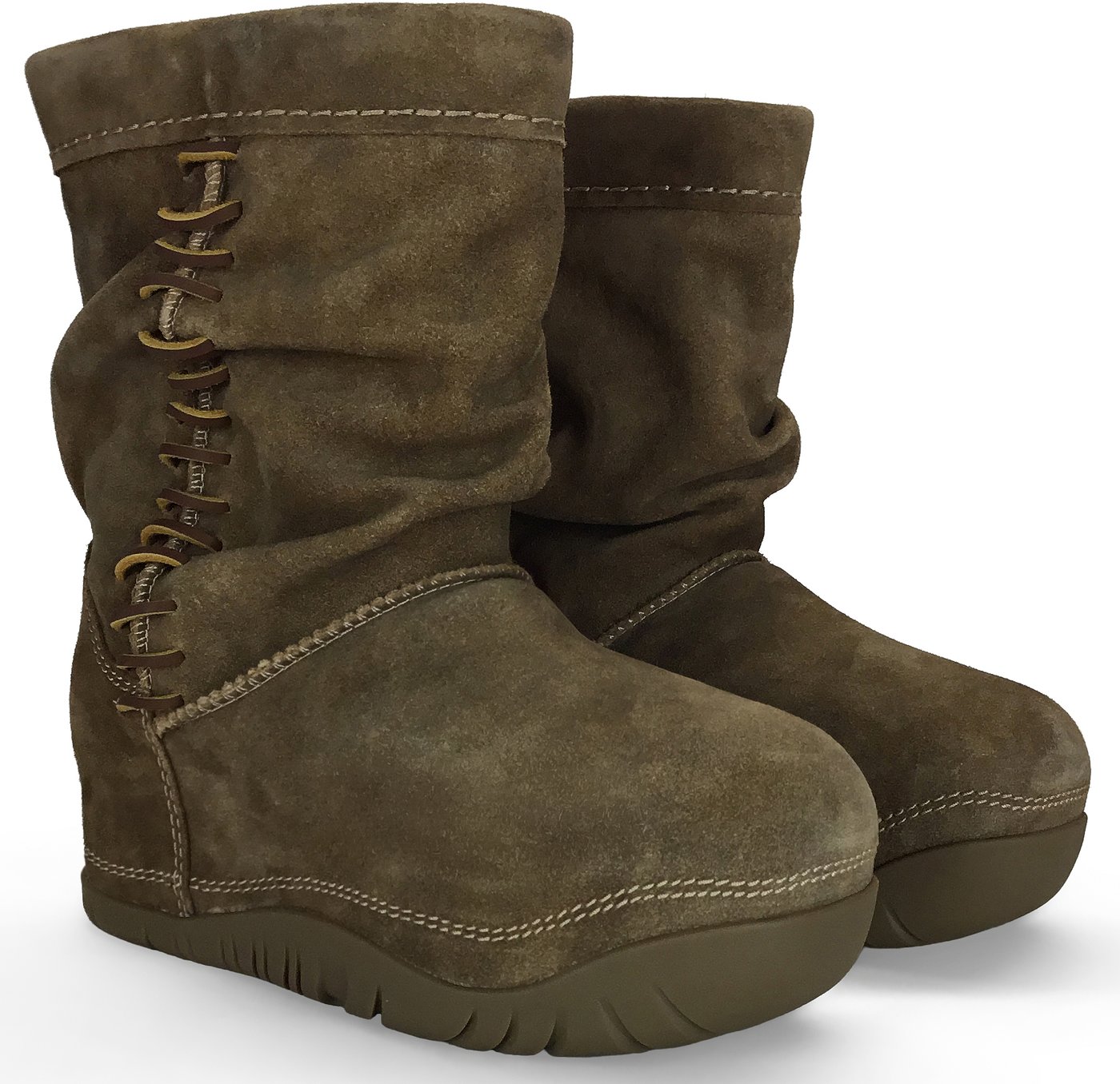 Classic Bucked boots in suede