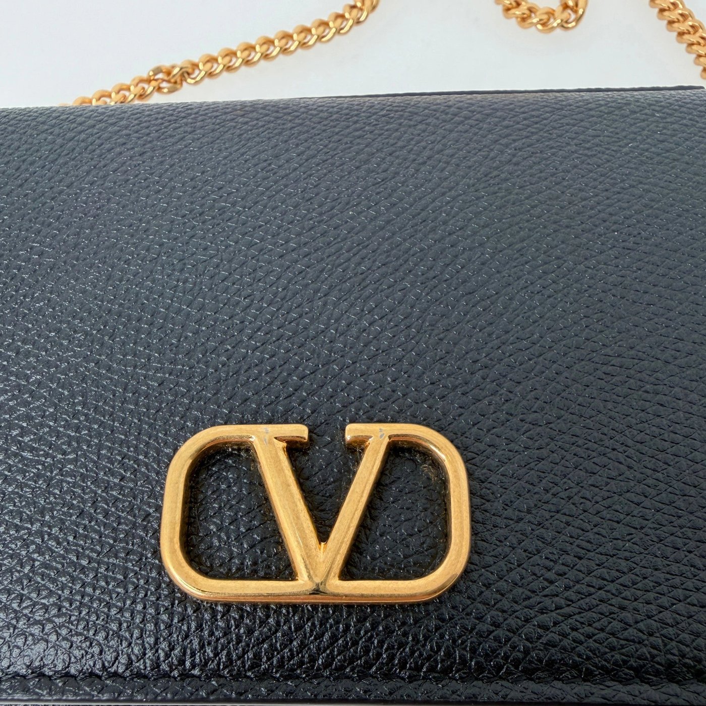 Valentino VLogo Wallet on Chain Calfskin Black