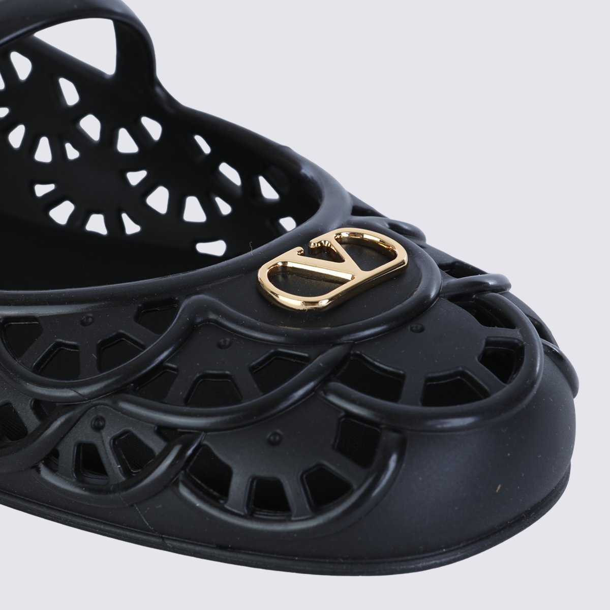 Matte Finish Black Flats with Scalloped Cut-Out Design