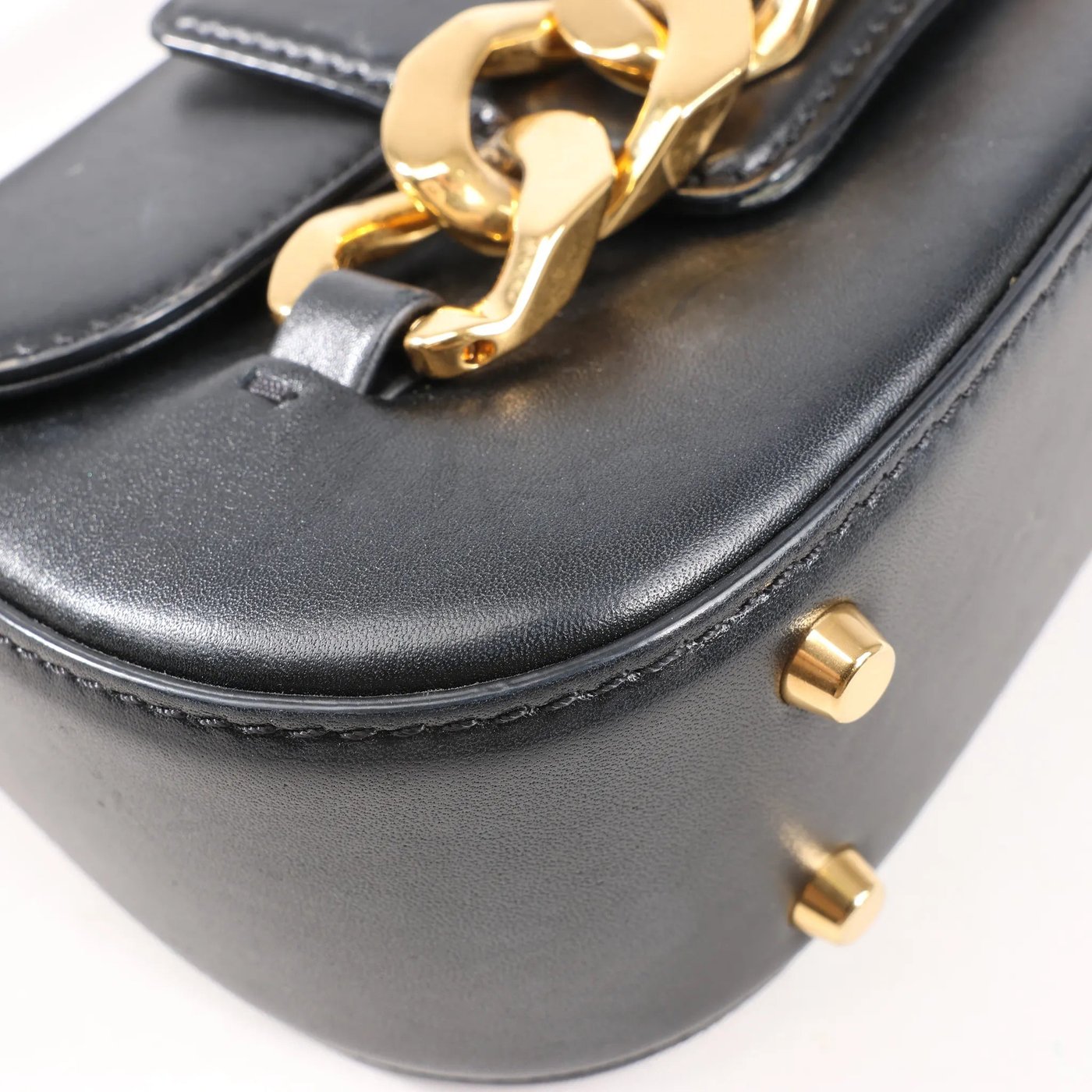 Valentino Garavani VLogo Leather Shoulder bag in Black