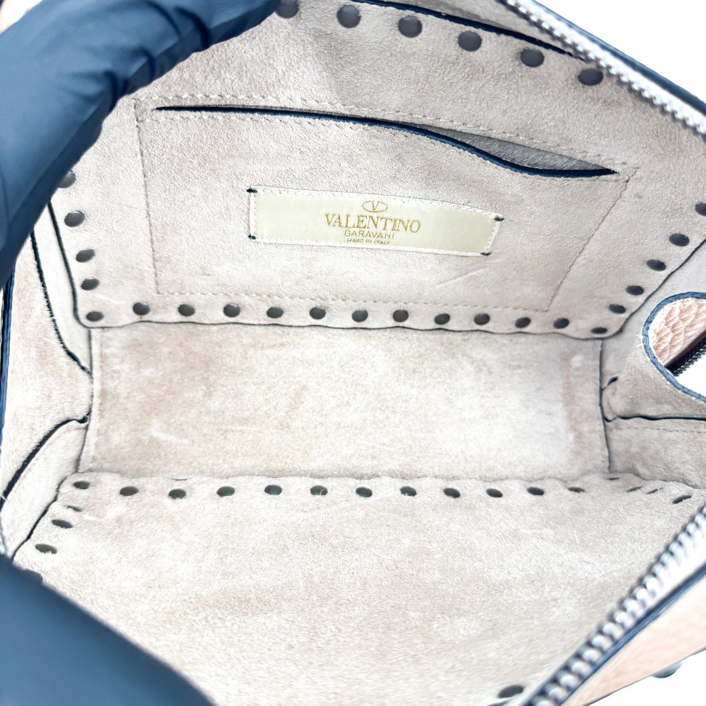 Valentino Garavani Rockstud Chain Camera Leather Small