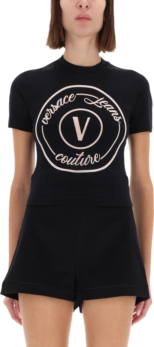 "V-EMBLEM" T-SHIRT