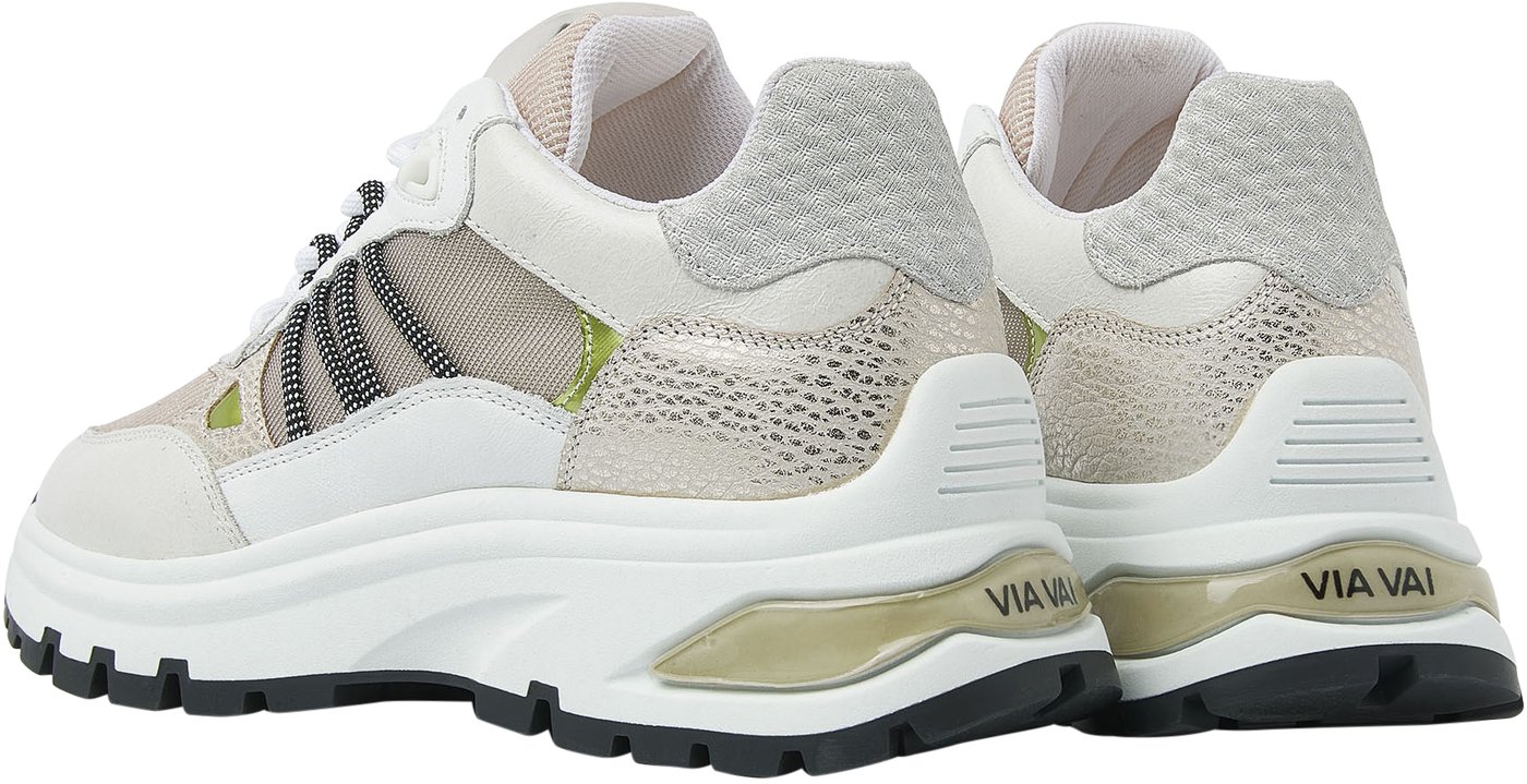 Liz Dae Sneakers