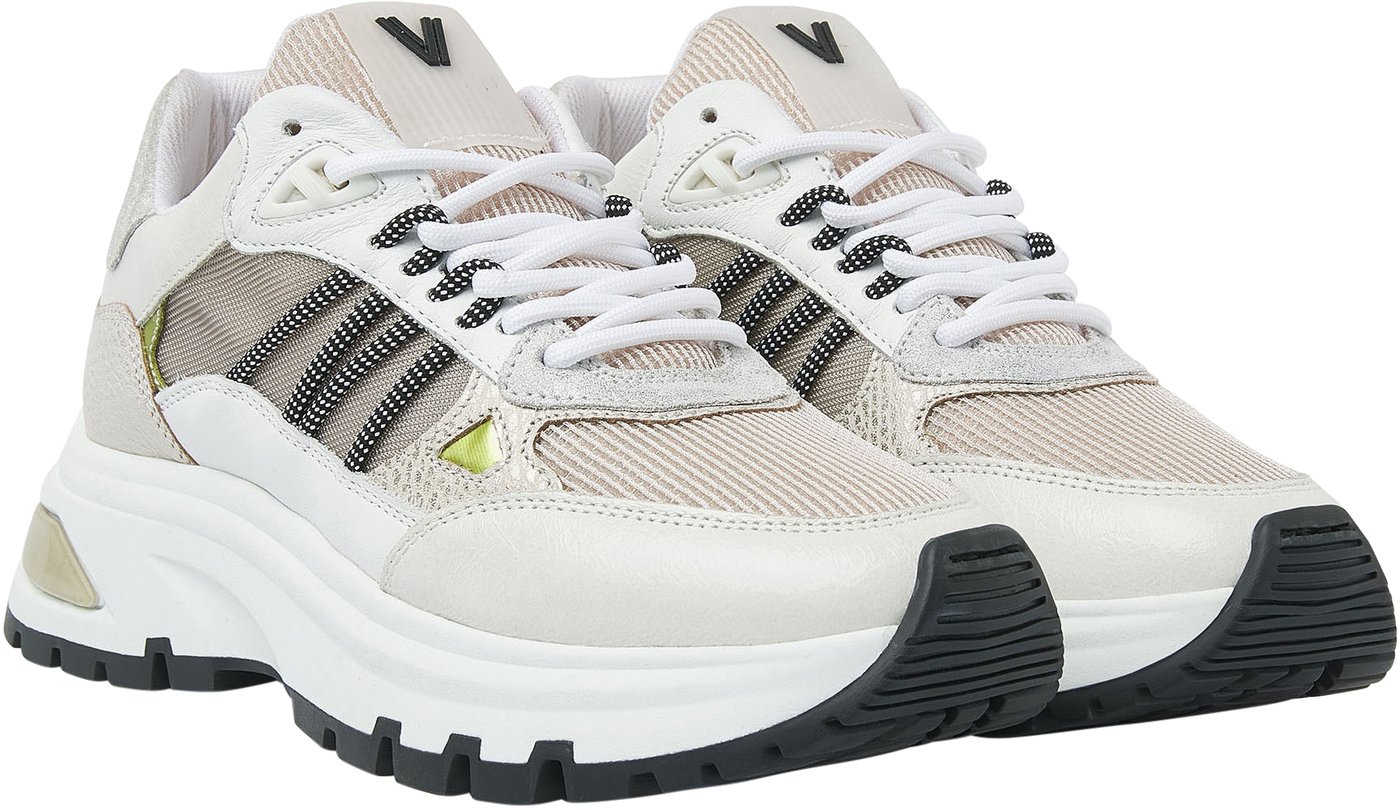 Liz Dae Sneakers