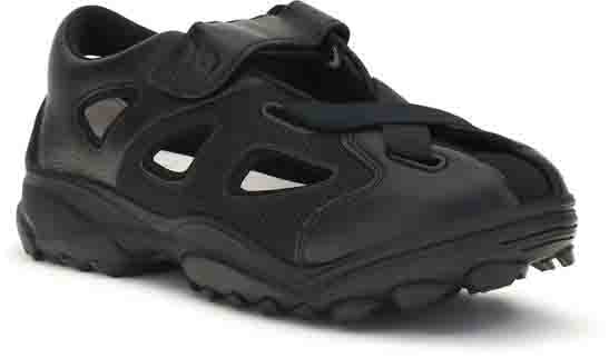Y-3 Black Calf Leather Bos Taurus Flat Sandals