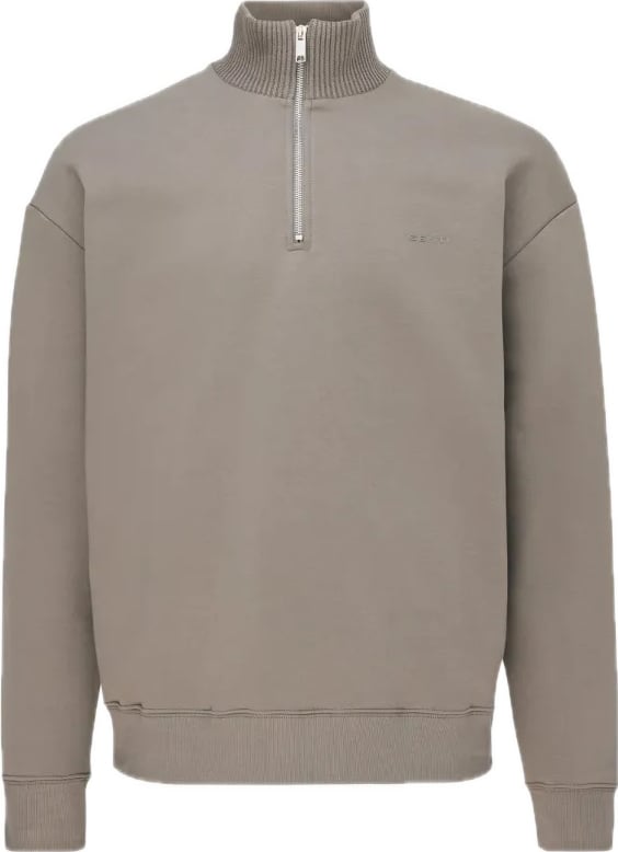 zip sweater