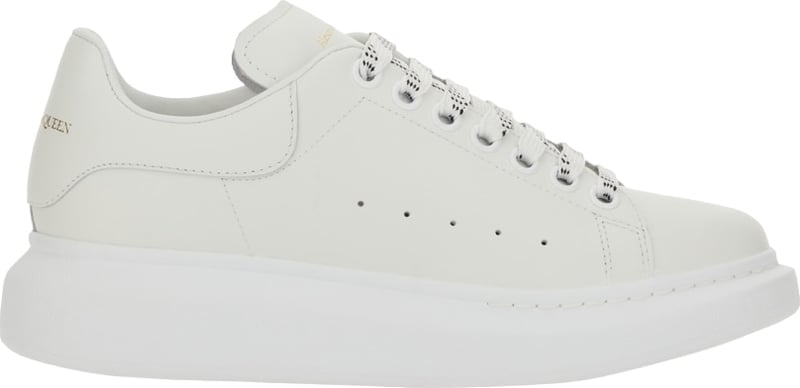 OVERSIZED SNEAKER