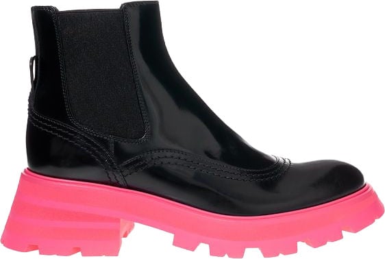 Alexander McQueen Black Leather Chelsea Boots