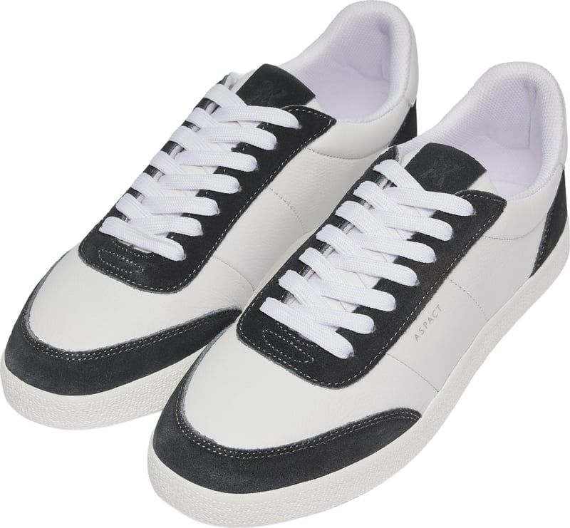Alpha Sneaker White/Dark Grey