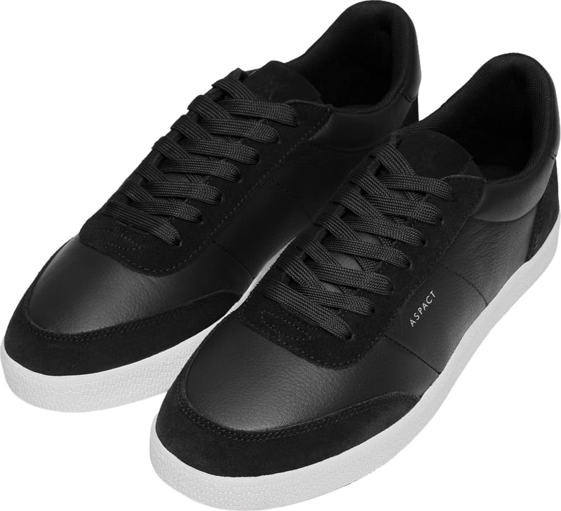 Alpha Sneaker Black/Black