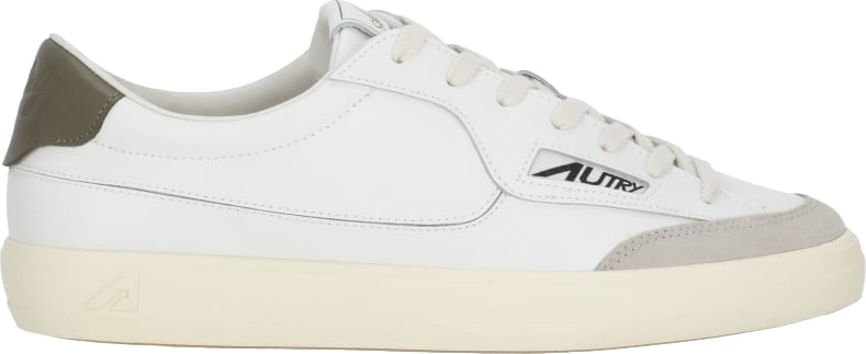 Sneakers White