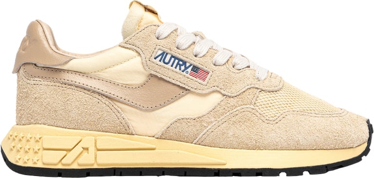 sneakers beige