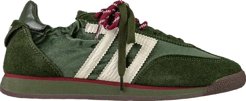 Sneakers Forest