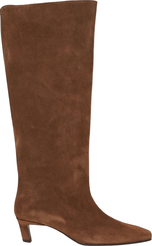 Suede boots
